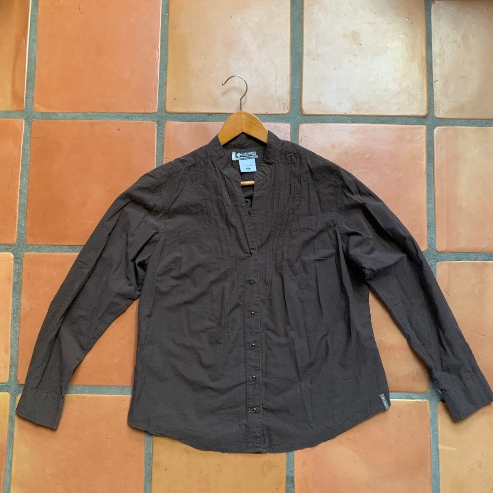 Brown Columbia Button Down Women's XL